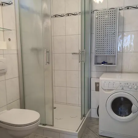 Lindenstr_43 _wohng_5 Apartman *